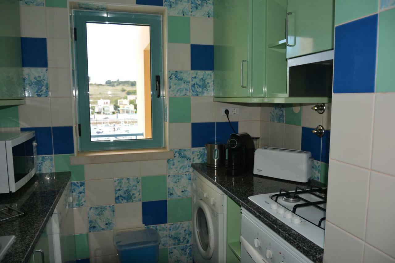 Stunning Apartment With Marina Views Albufeira Esterno foto