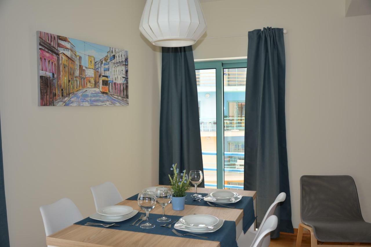 Stunning Apartment With Marina Views Albufeira Esterno foto