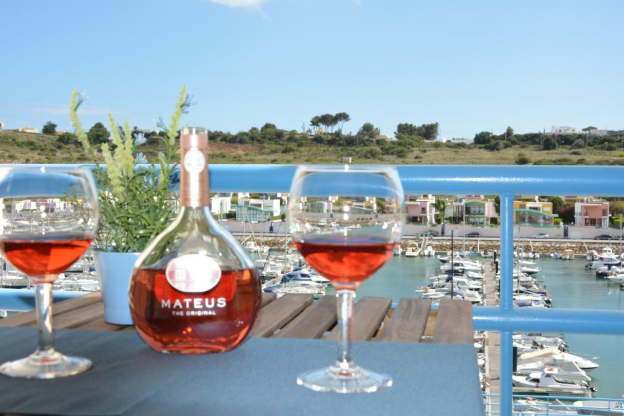 Stunning Apartment With Marina Views Albufeira Esterno foto